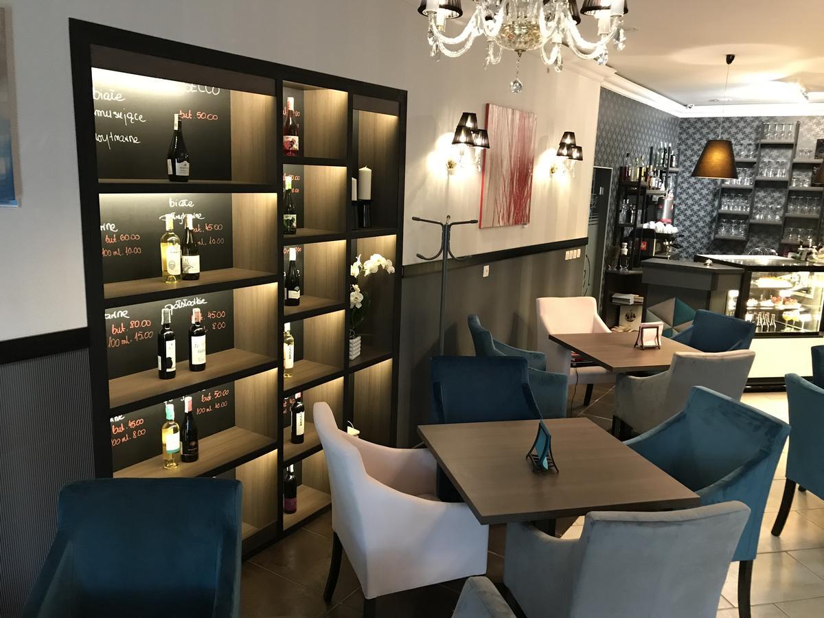 Hotel Marta Oława Eksteriør billede